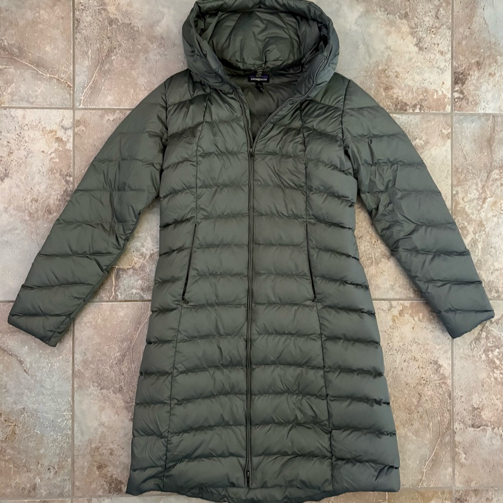 Patagonia Women's Long Hooded Puffer Coat in Olive Green